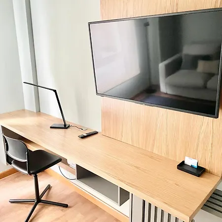 Estudio Regenta Con Parking Privado * Oviedo