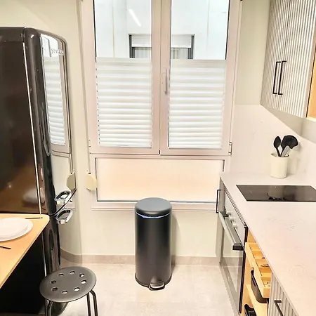 Estudio Regenta Con Parking Privado * Oviedo